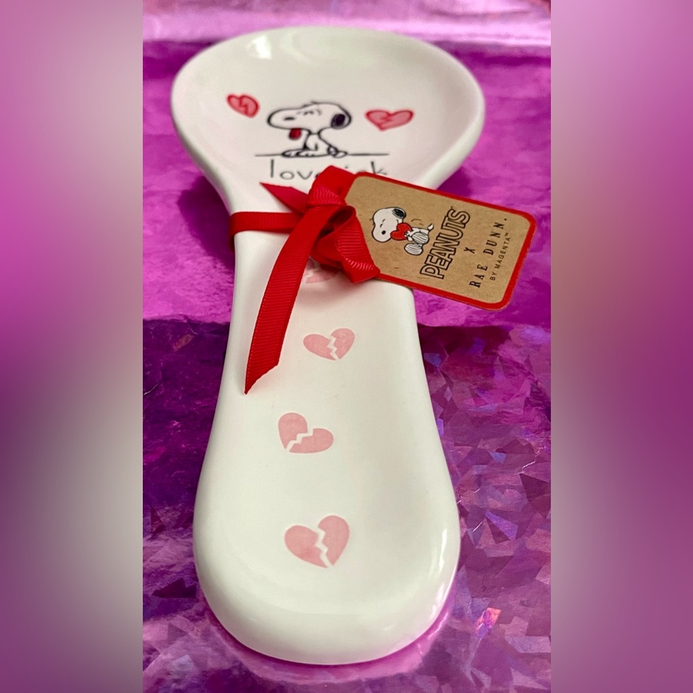 Rae Dunn Peanuts Snoopy Lovesick   Spoon Rest with Red Hearts 💔 - Picture 5 of 10